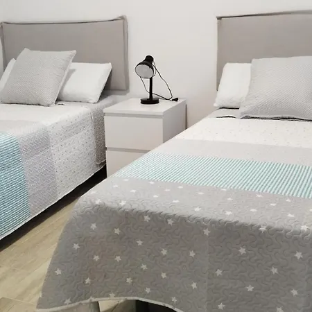 Apartamento Agradables 3 Madrid Buitenkant foto